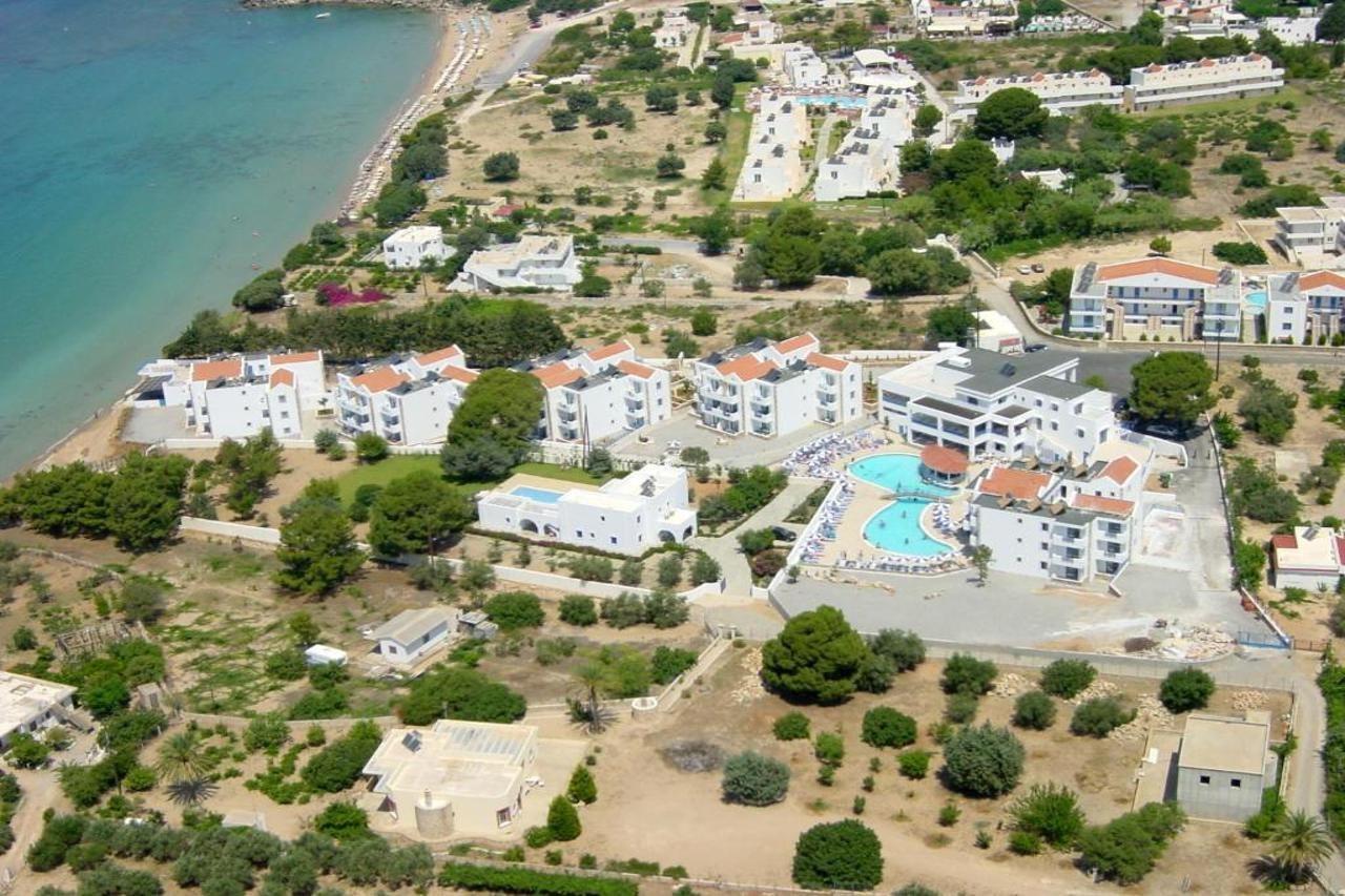Lindia Thalassa Pefki  Luaran gambar